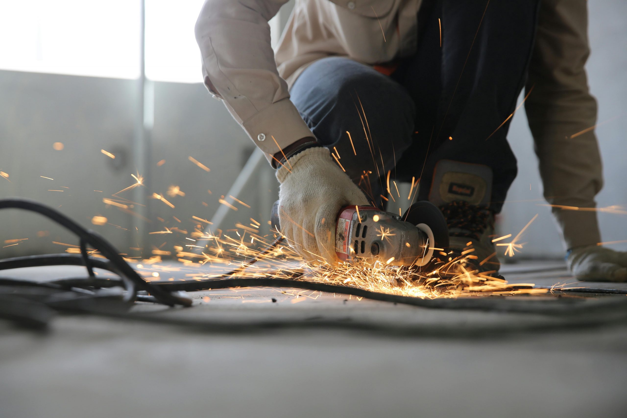 Top Construction Tools Every Home Renovator Should Know About
